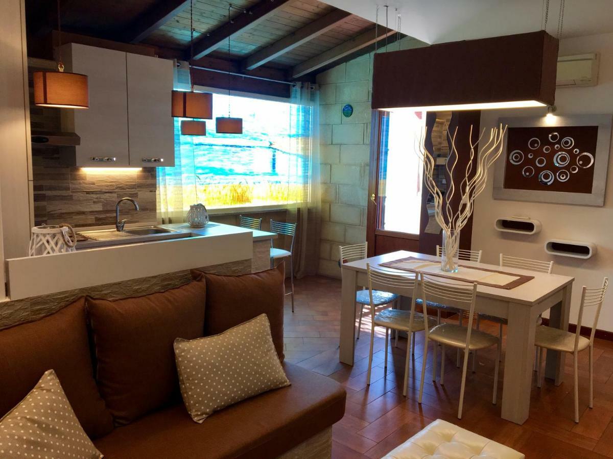 Ferrari Suite Corsano  ภายนอก รูปภาพ